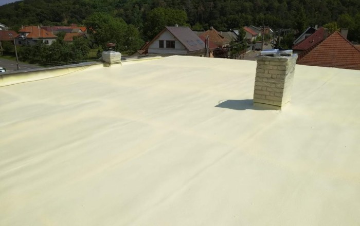 Kvalitní zateplení a hydroizolace střechy Izolace ploché střechy RD