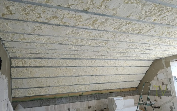 PUR izolace s ořezem, přesná aplikace cena pur izolace